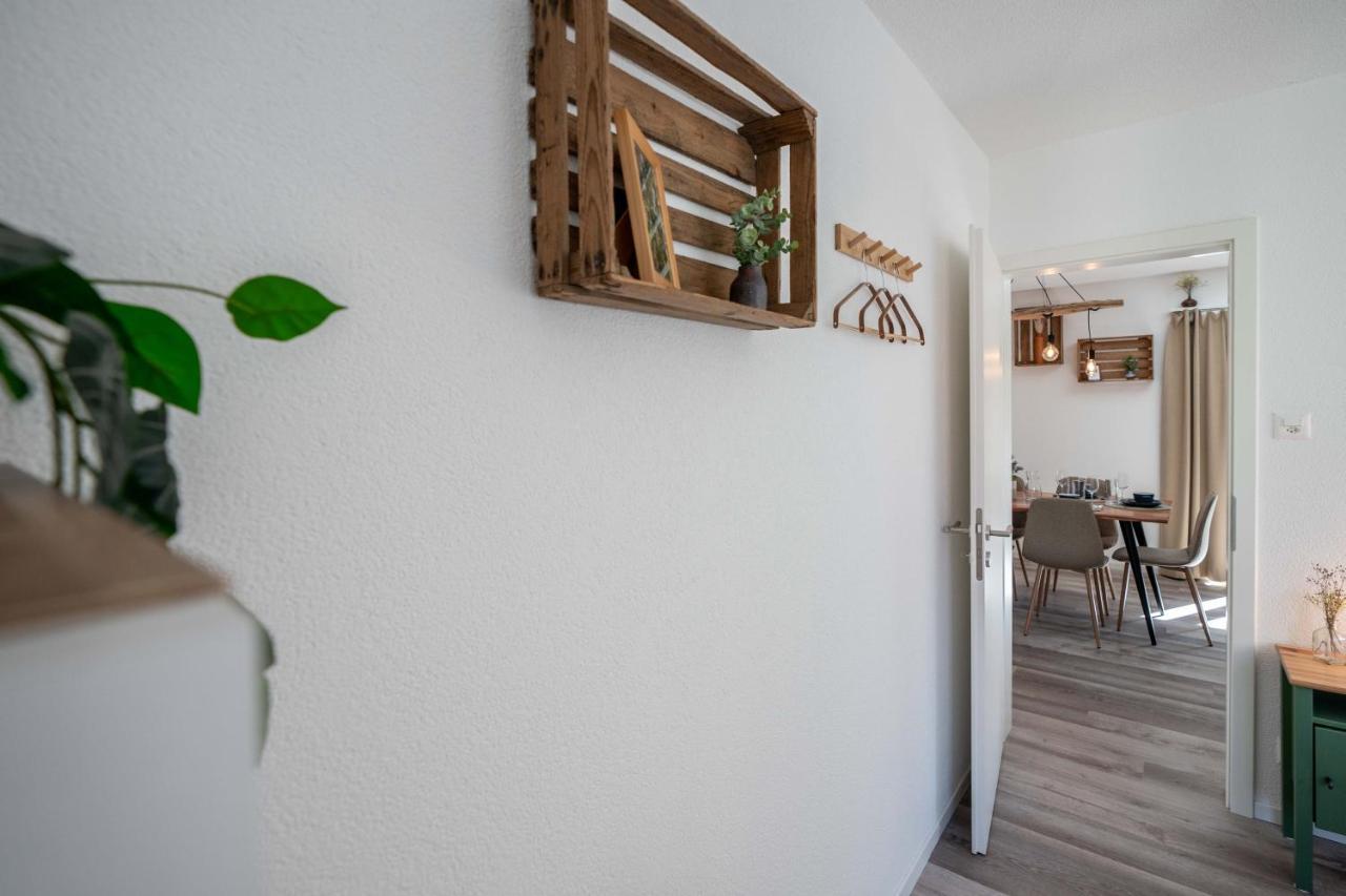 Moderne Wohnung Mit Parkplatz Ostermundigen Exterior foto